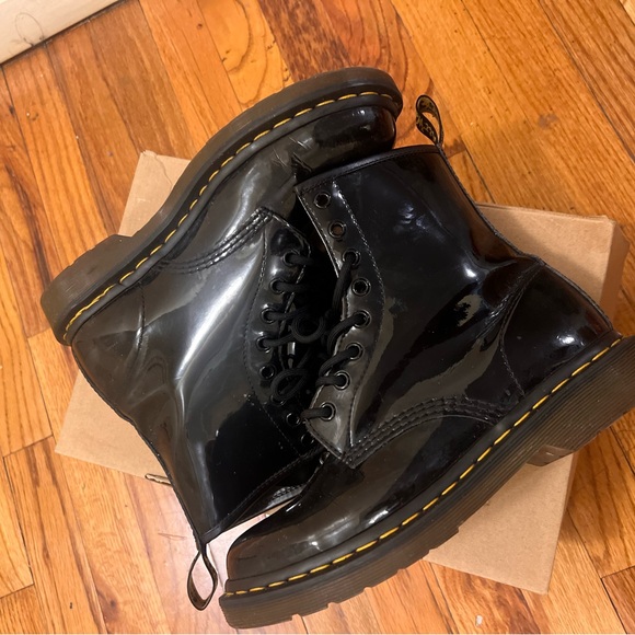 Dr Martens Boots (Women) Black Patent - Size 8 - Picture 8 of 8